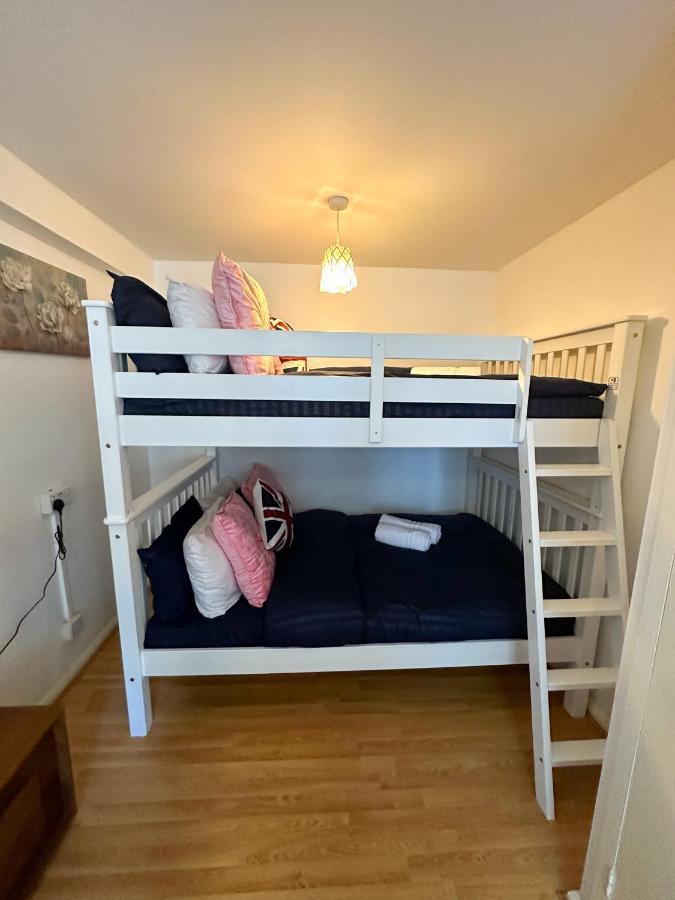 36 O'Leary Square Apartment ลอนดอน ภายนอก รูปภาพ