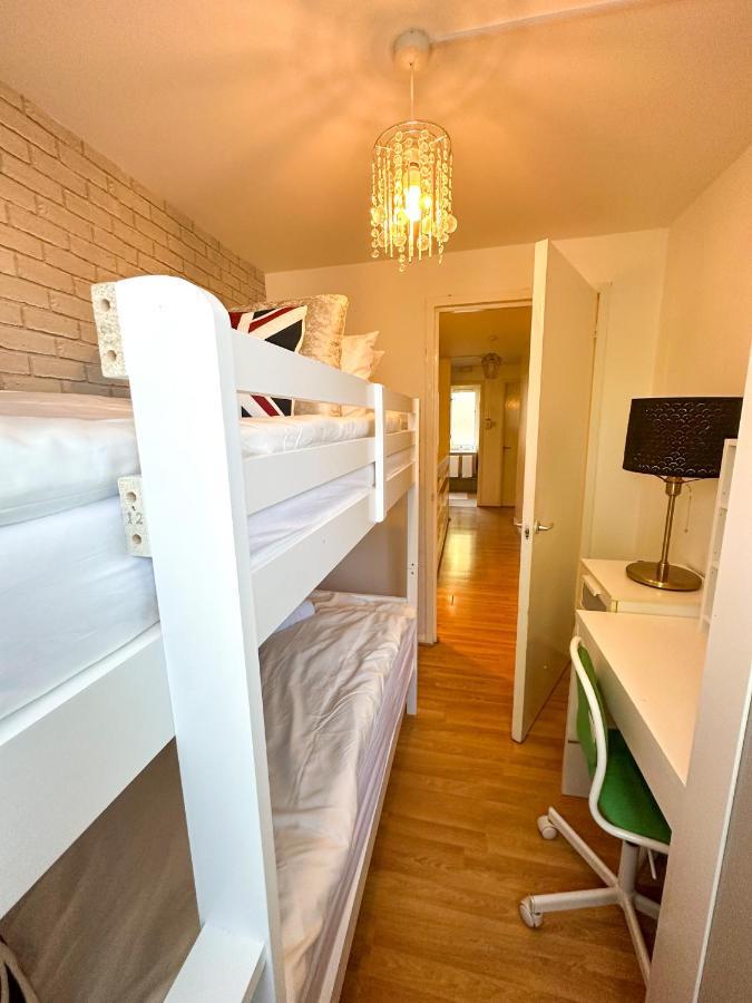 36 O'Leary Square Apartment ลอนดอน ภายนอก รูปภาพ